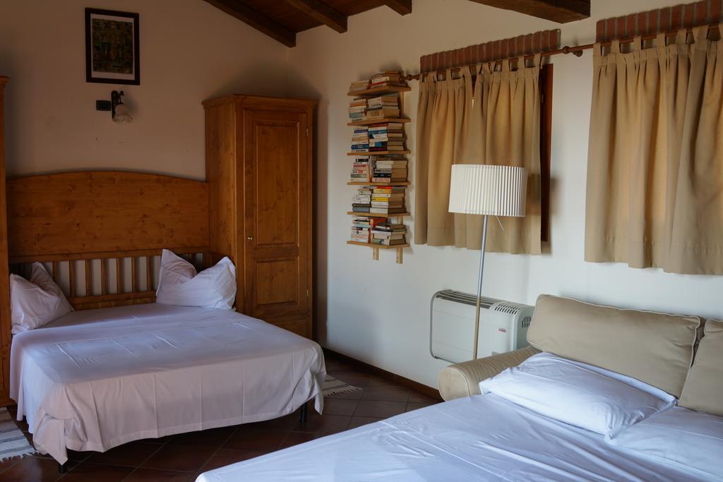 Albergotto Natalina Grazzano Badoglio Extérieur photo